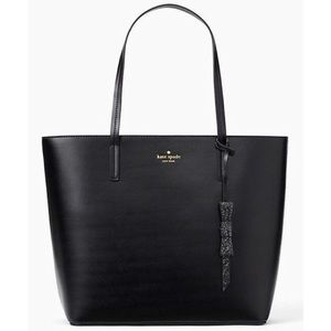 NWOT | Kate Spade Seton Drive Karla Shoulder Tote
